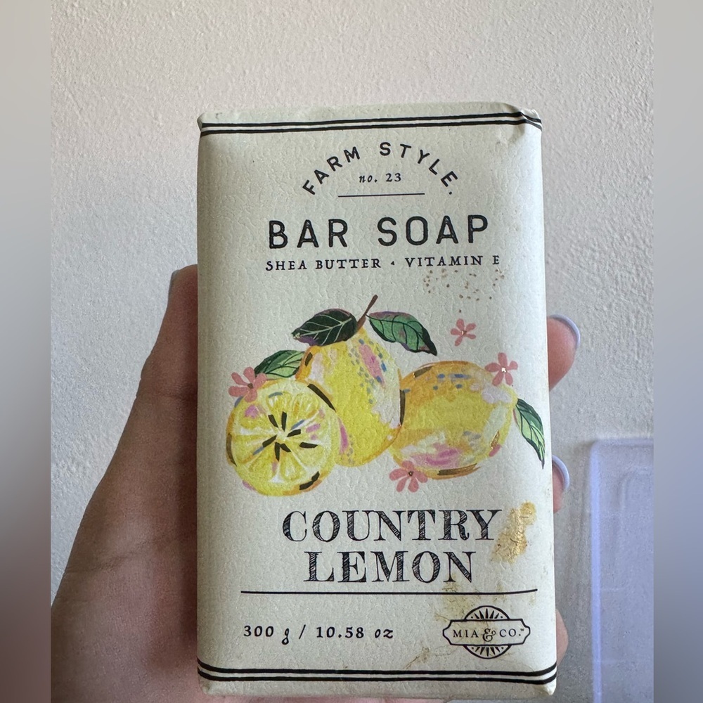 Farm Style (no.23) BAR SOAP Shea butter • Vitamin E